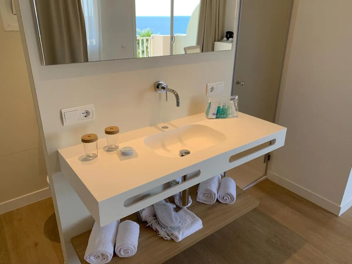 Blau Punta Reina Junior Suites Porto Cristo 4*,